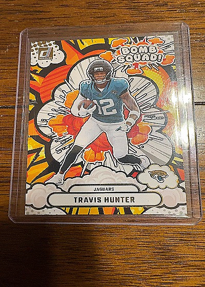 2025 Donruss #BS-THR Travis Hunter Bomb Squad — front