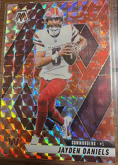 2025 Panini Mosaic #5 Jayden Daniels — front