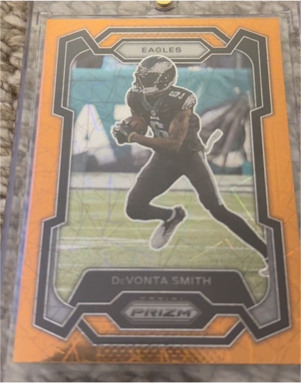 2023 Panini Prizm #240 DeVonta Smith — front