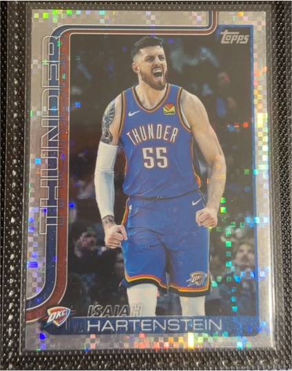 2025-26 Topps #120 Isaiah Hartenstein — front