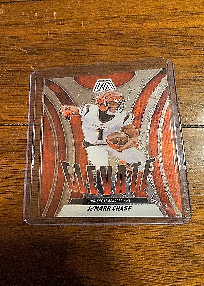 2025 Panini Mosaic #14 Ja'Marr Chase Elevate — front