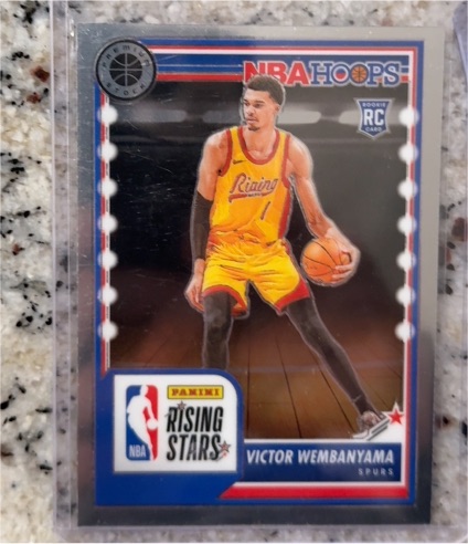 2023-24 Panini NBA Hoops Premium Stock #282 Victor Wembanyama — front