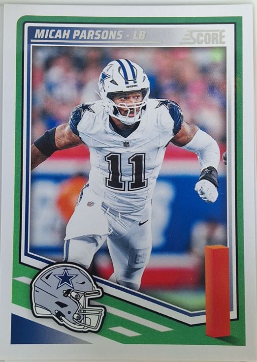 2025 Panini Score #226 Micah Parsons — front