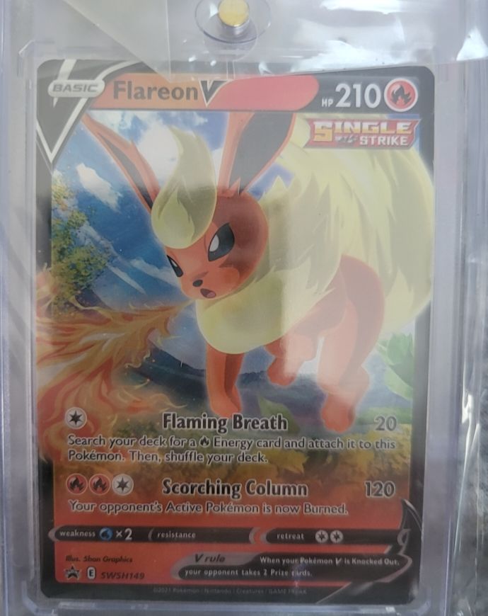 2021 Pokémon SWSH #SWSH149 Flareon V — front