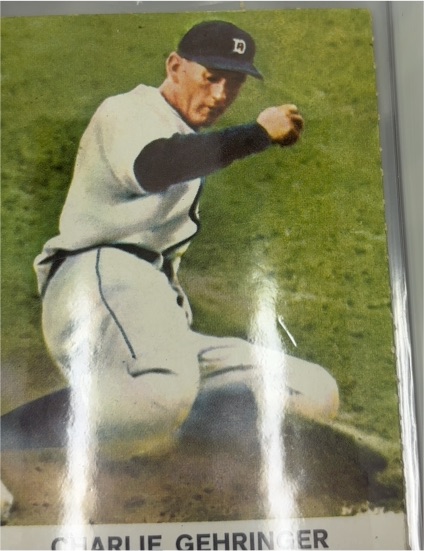 1961 Golden Press #10 Charlie Gehringer — front