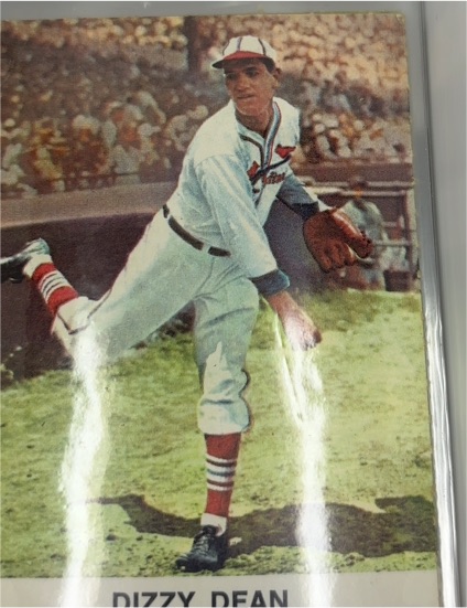 1961 Golden Press #8 Dizzy Dean — front
