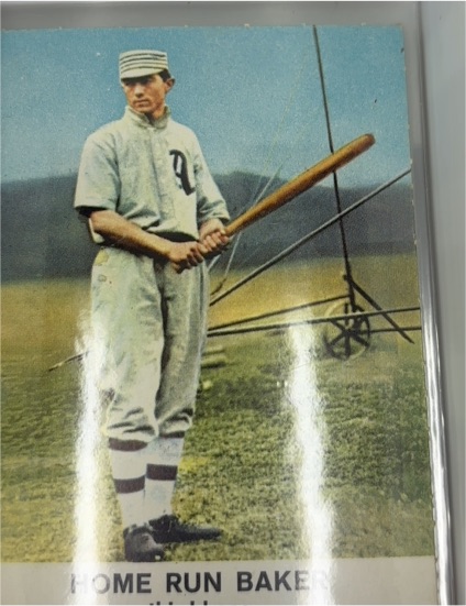 1961 Golden Press #21 Frank Home Run Baker — front