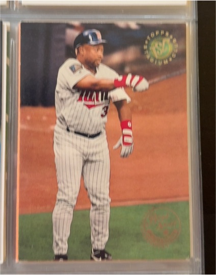 1995 Topps Stadium Club #319 Kirby Puckett — front