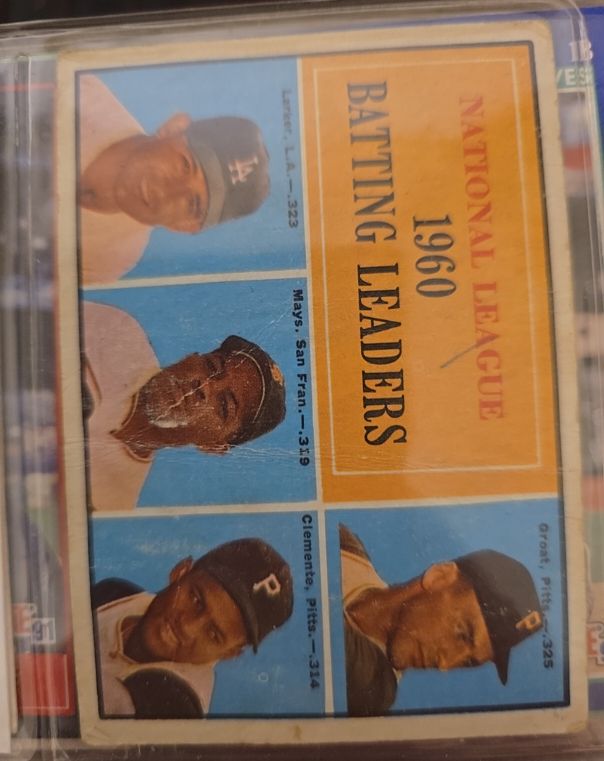 1961 Topps #41 NL Batting Leaders Dick Groat, Norm Larker, Willie Mays, Roberto Clemente — front