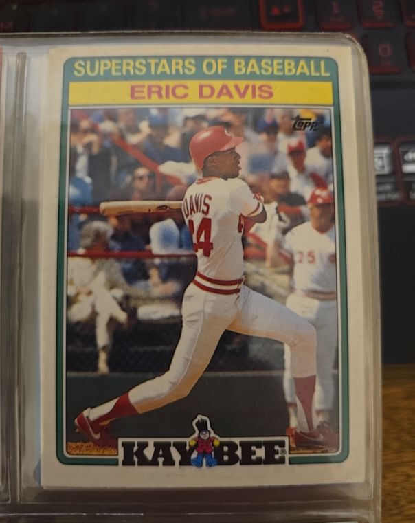 1988 Topps Kay-Bee Superstars of Baseball #24 Eric Davis — front