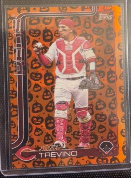 2025 Topps Update #US13 Jose Trevino — front