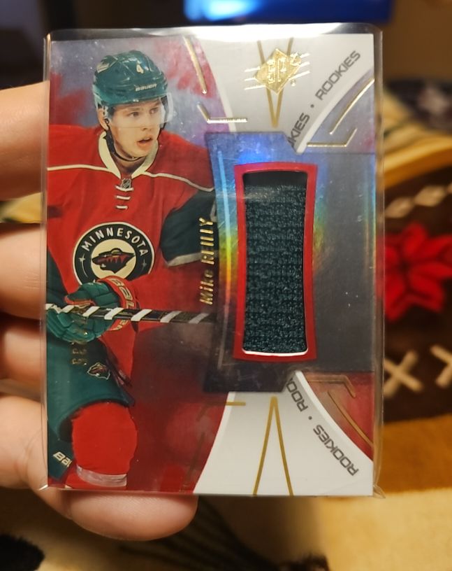 2016-17 Upper Deck SPx Rookies Red Jersey #R-MR Mike Reilly — front