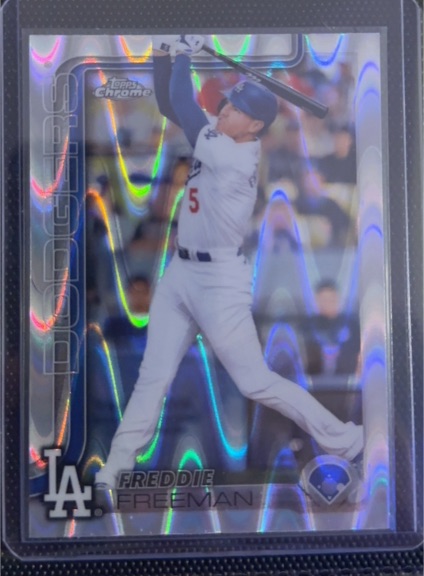 2025 Topps Chrome #23 Freddie Freeman — front