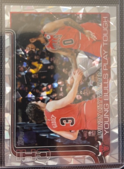2025-26 Topps #277 Windy City Wonder: Young Bulls Play Tough — front