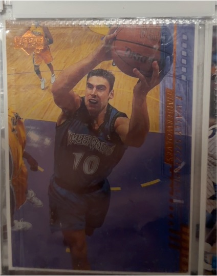 1997-98 Upper Deck #1 Kevin Garnett — front