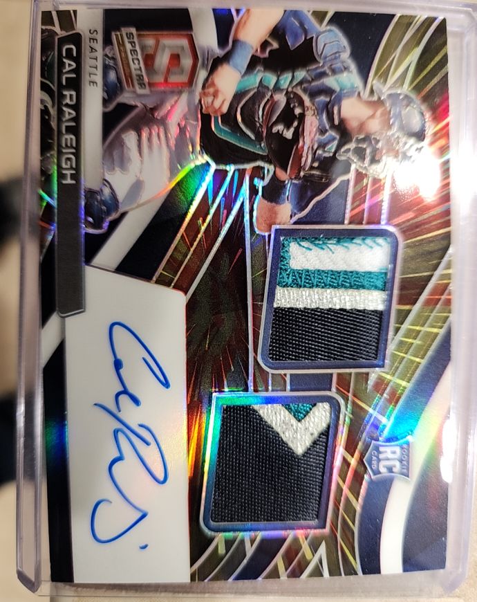 2022 Panini Chronicles Spectra #128 Cal Raleigh — front