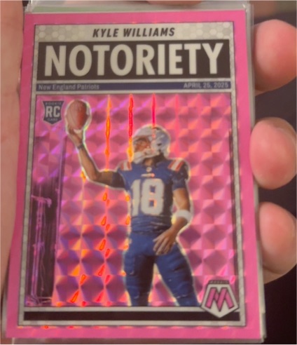 2025 Panini Mosaic #23 Kyle Williams Pink Notoriety — front