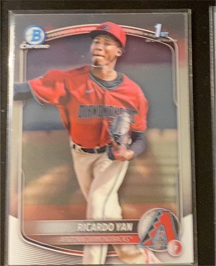 2025 Bowman Chrome Prospects #BCP-31 Ricardo Yan — front