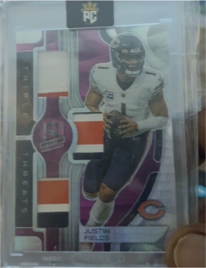 2023 Panini Spectra Triple Threats #TT-JFI Justin Fields — front