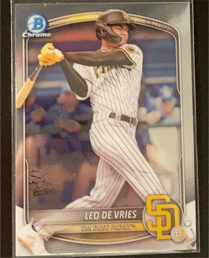 2025 Bowman Chrome Prospects #BCP-59 Leo De Vries — front