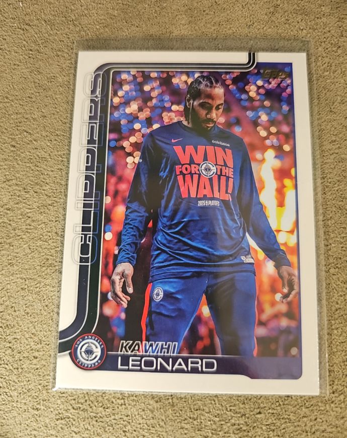 2025-26 Topps #142 Kawhi Leonard — front