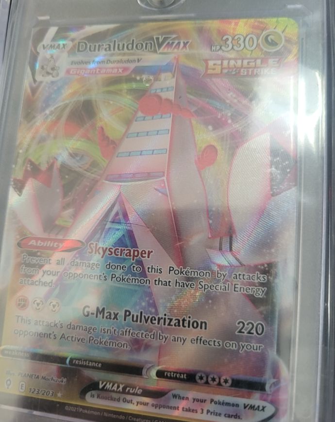 2021 Pokémon TCG Evolving Skies #123 Duraludon VMAX — front