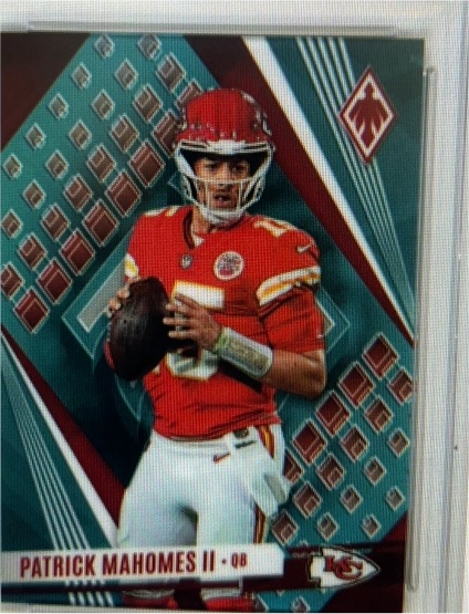 2023 Panini Phoenix #19 Patrick Mahomes II — front