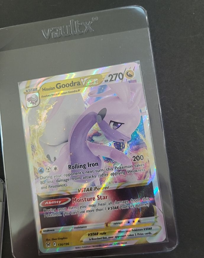 2022 Pokémon Lost Origin #136 Hisuian Goodra VSTAR — front