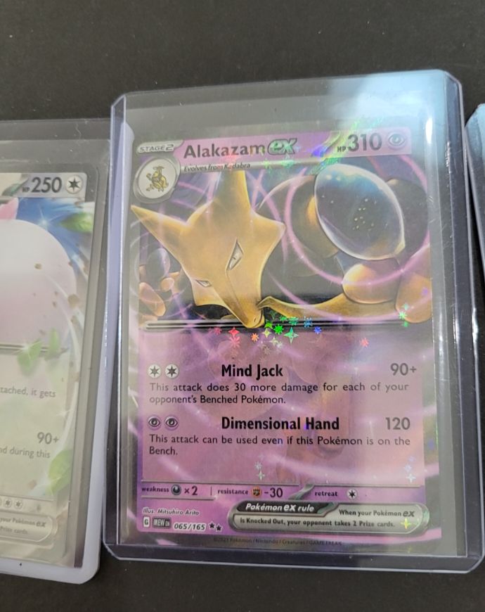 2023 Pokémon TCG Alakazam ex #065/165 Scarlet & Violet 151 — front
