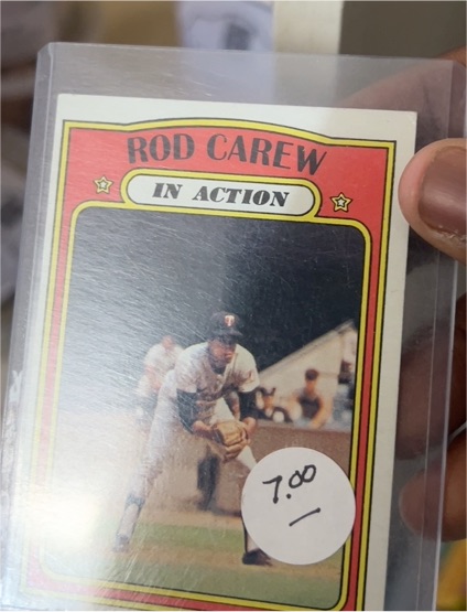 1972 Topps #696 Rod Carew In Action — front