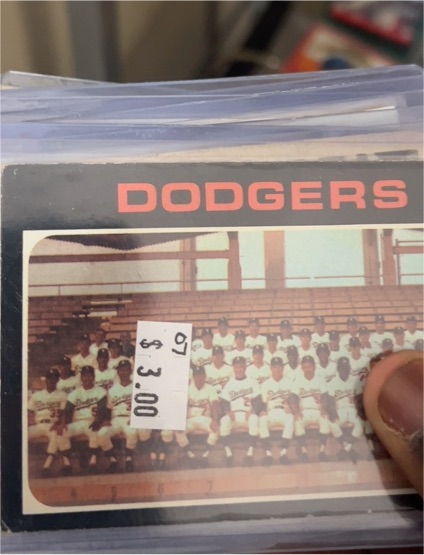 1971 Topps #402 Los Angeles Dodgers Team — front