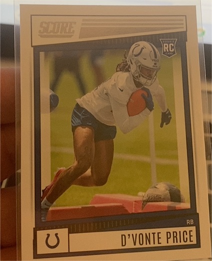 2022 Panini Score #339 D'Vonte Price — front