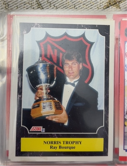 1991-92 Score Canadian #319 Ray Bourque Norris Trophy — front