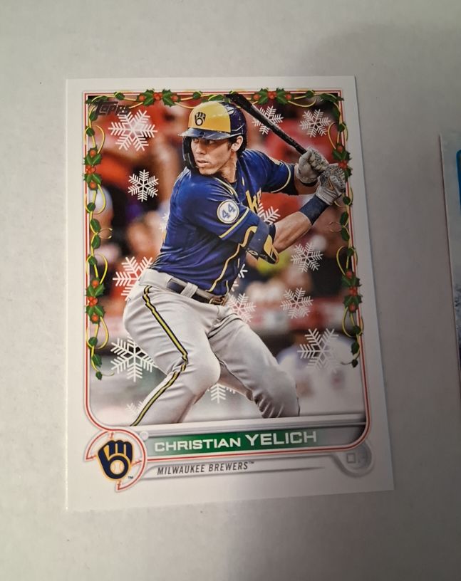 2022 Topps Holiday #HW185 Christian Yelich — front