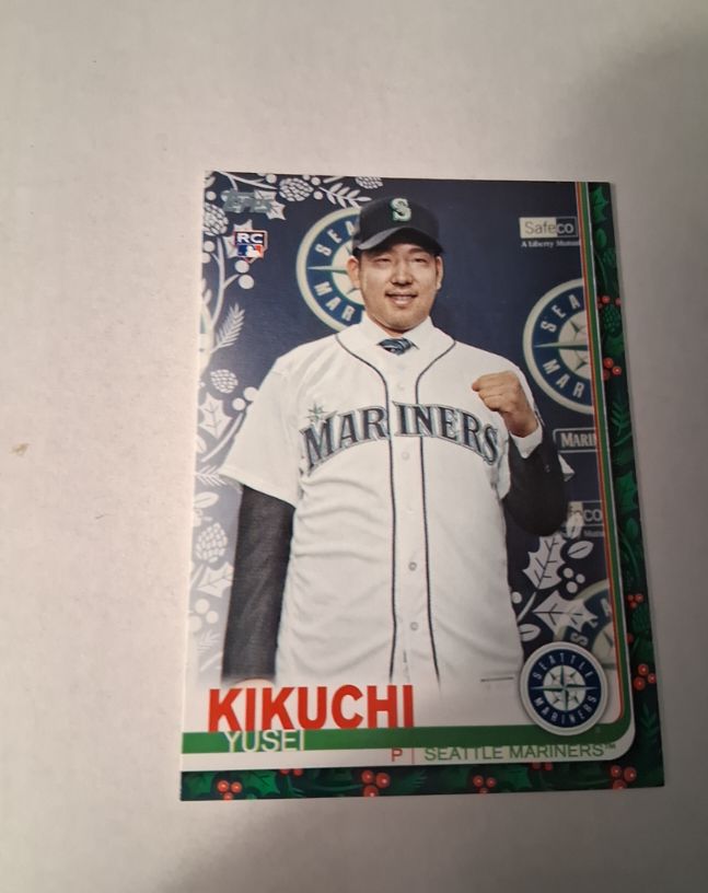 2019 Topps Holiday #HW19 Yusei Kikuchi — front