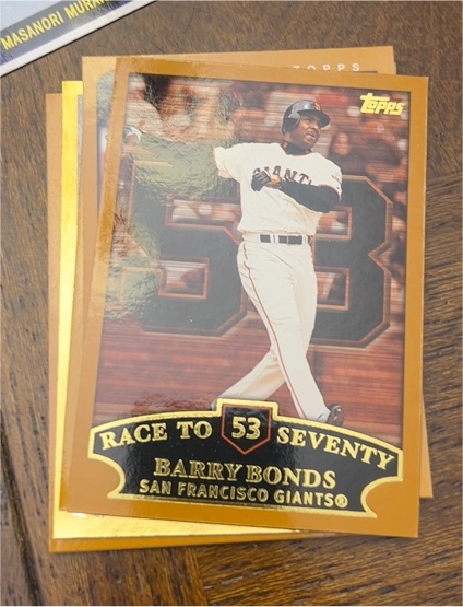 2001 Topps #365 Barry Bonds Race to Seventy — front