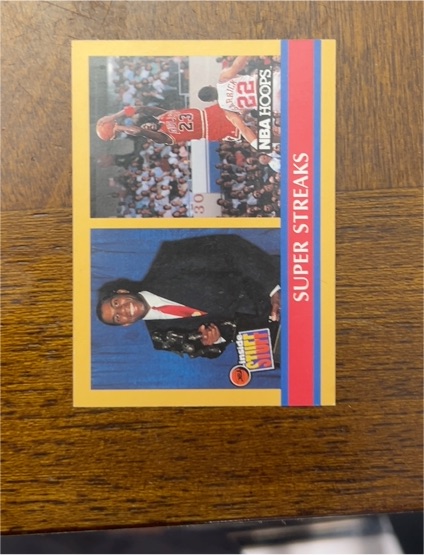 1990-91 NBA Hoops #385 Michael Jordan, Magic Johnson Super Streaks — front