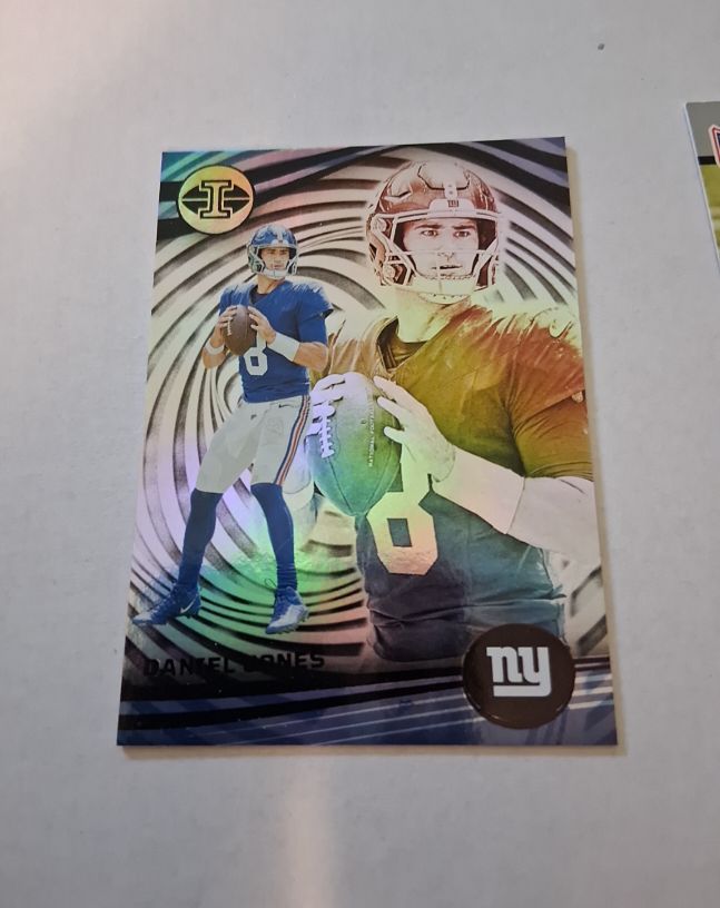 2023 Panini Illusions #83 Daniel Jones — front