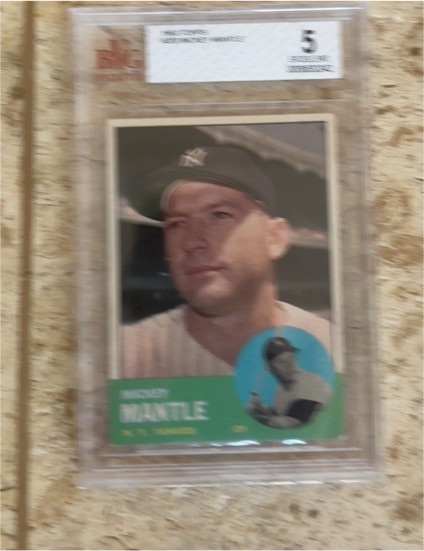 1963 Topps #200 Mickey Mantle — front