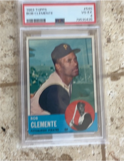 1963 Topps #540 Roberto Clemente — front