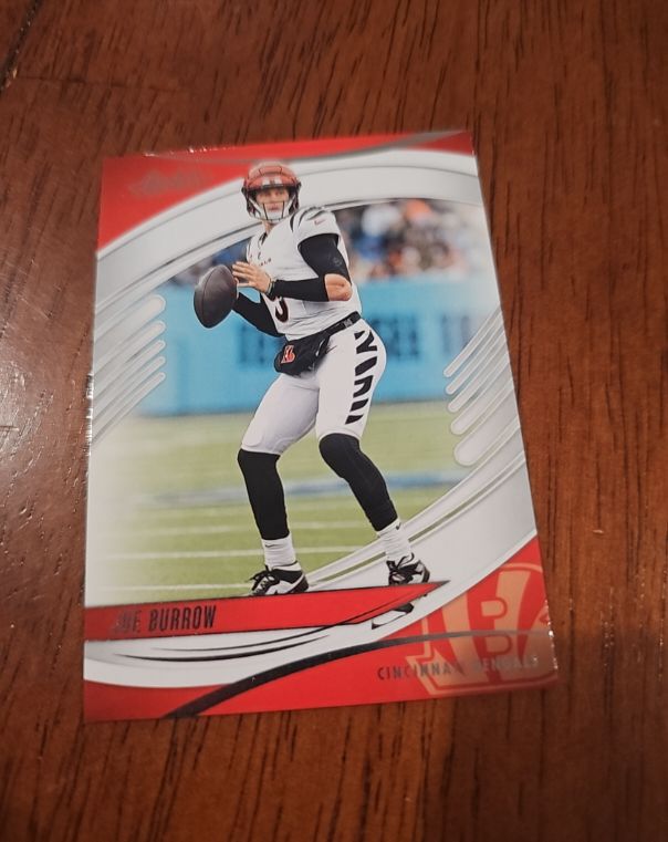 2025 Panini Absolute #37 Joe Burrow — front