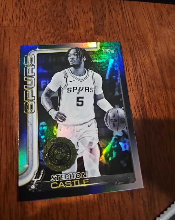 2025-26 Topps #197 Stephon Castle — front
