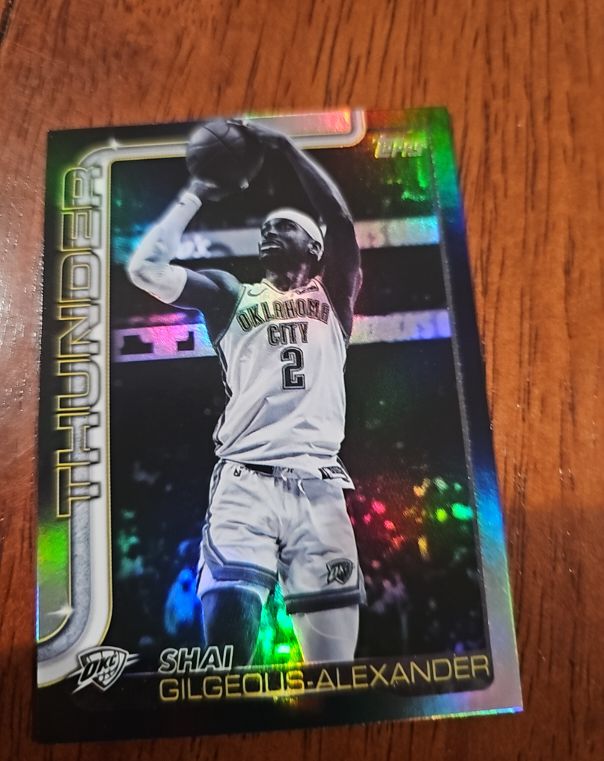 2025-26 Topps #115 Shai Gilgeous-Alexander — front