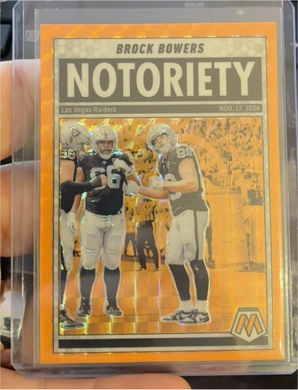 2025 Panini Mosaic #10 Brock Bowers Notoriety — front