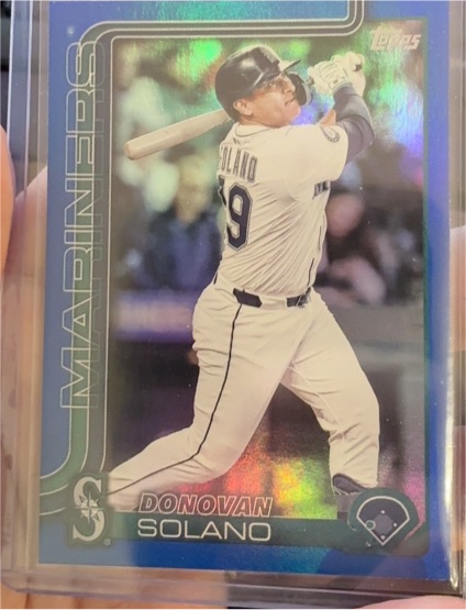 2025 Topps Update Series #US281 Donovan Solano — front