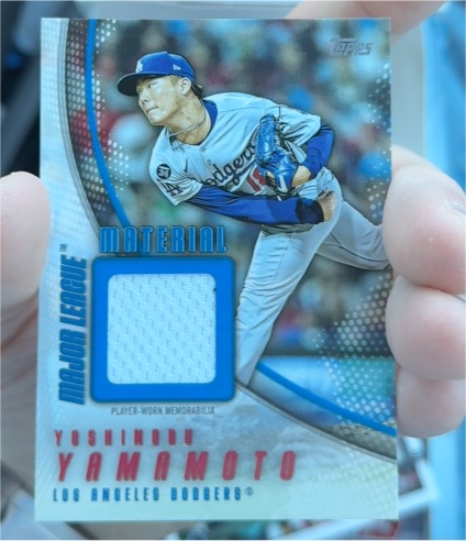 2025 Topps Update #MMU-YY Yoshinobu Yamamoto — front