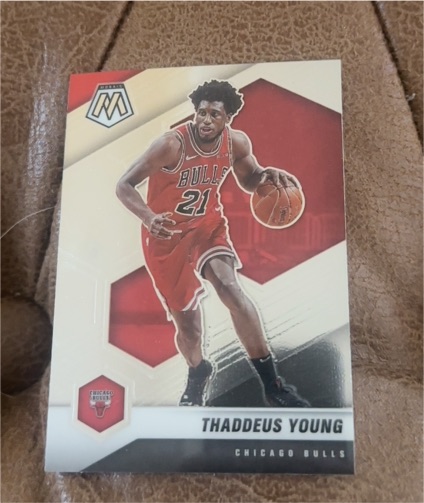 2020-21 Panini Mosaic #35 Thaddeus Young — front