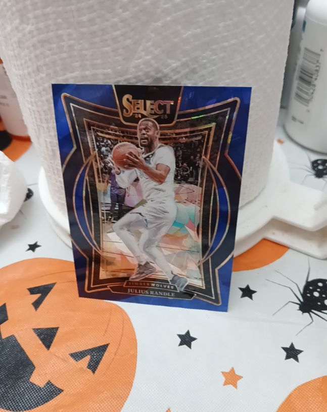 2024-25 Panini Select #unknown Julius Randle — front