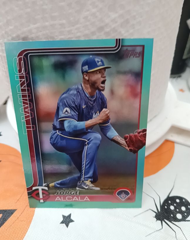 2025 Topps Series 1 #336 Jorge Alcala — front