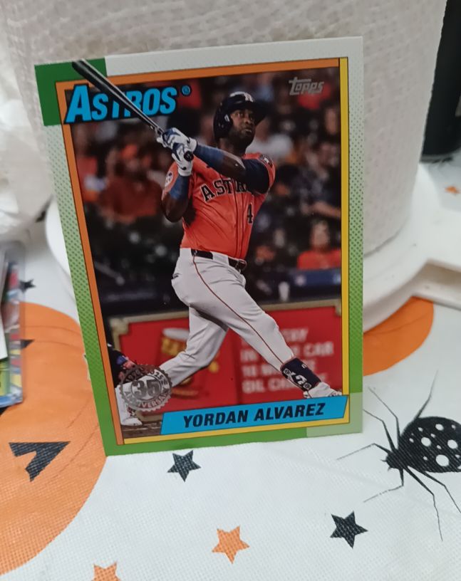 2025 Topps #T90-82 Yordan Alvarez — front